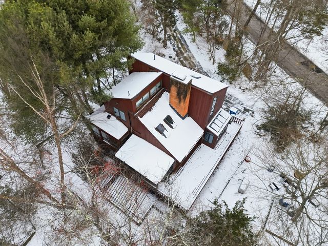 190 Dunhamtown Palmer Rd, Brimfield, MA 01010