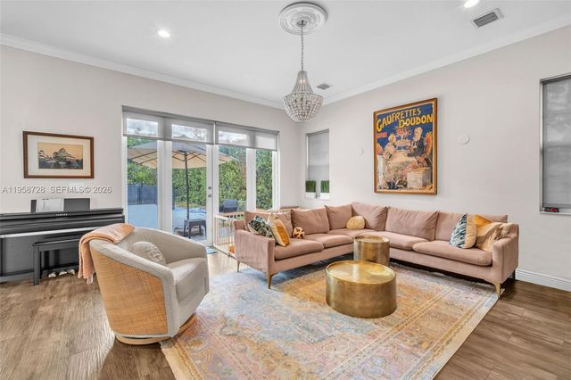 3545 Forest View Cir 0, Dania Beach, FL 33312