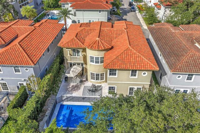 3545 Forest View Cir 0, Dania Beach, FL 33312