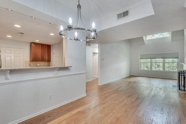 424 Lindbergh Drive NE 308, Atlanta, GA 30305