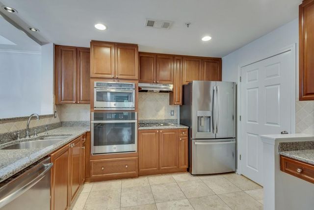 424 Lindbergh Drive NE 308, Atlanta, GA 30305