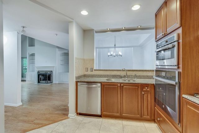424 Lindbergh Drive NE 308, Atlanta, GA 30305