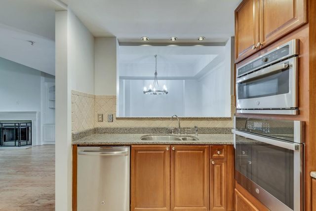424 Lindbergh Drive NE 308, Atlanta, GA 30305