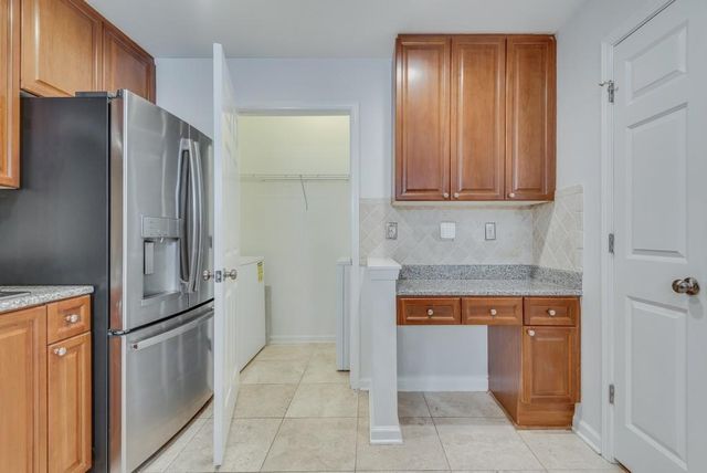 424 Lindbergh Drive NE 308, Atlanta, GA 30305