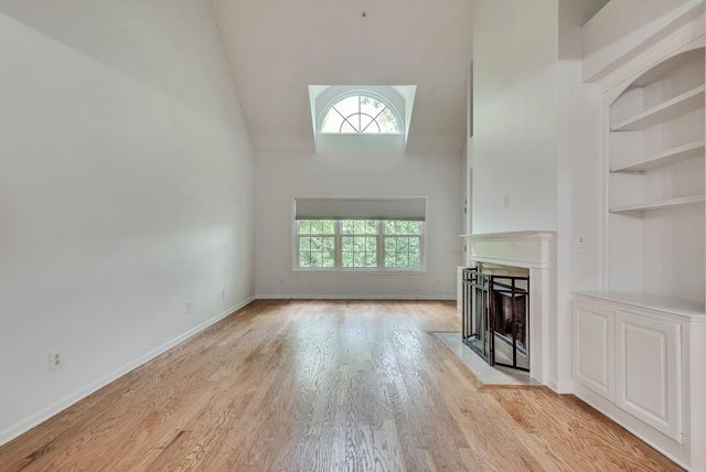 424 Lindbergh Drive NE 308, Atlanta, GA 30305