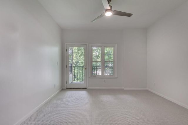424 Lindbergh Drive NE 308, Atlanta, GA 30305