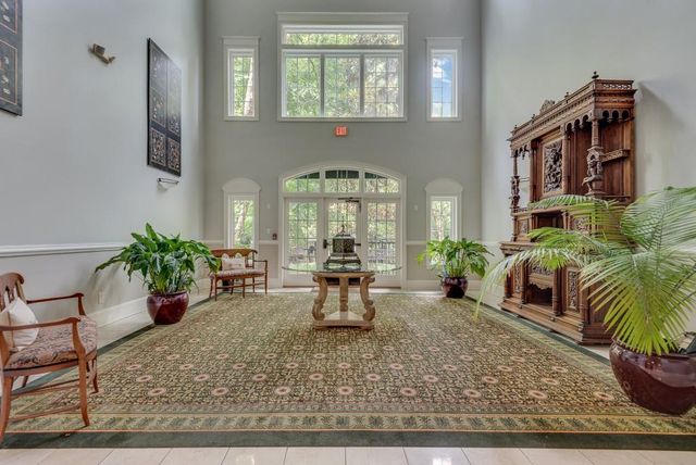 424 Lindbergh Drive NE 308, Atlanta, GA 30305