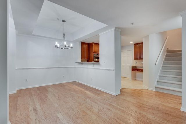 424 Lindbergh Drive NE 308, Atlanta, GA 30305