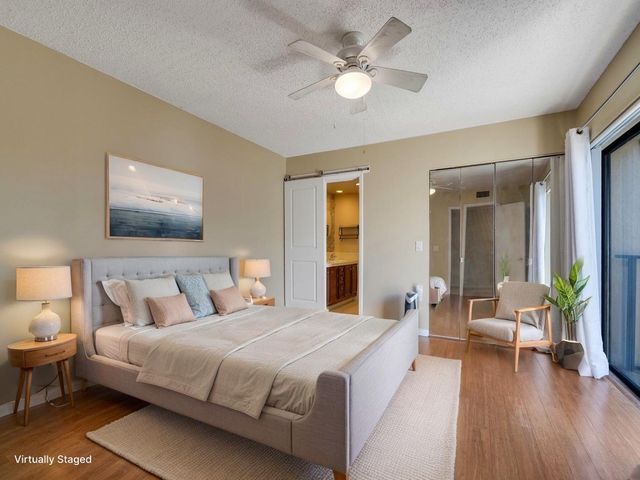 375 S Waverly Place 1D, Vero Beach, FL 32960