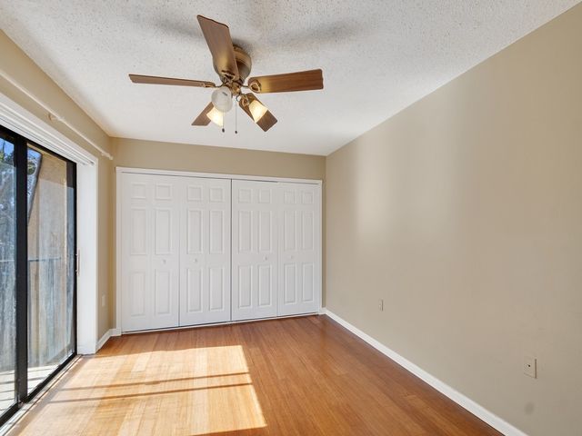 375 S Waverly Place 1D, Vero Beach, FL 32960