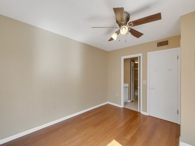 375 S Waverly Place 1D, Vero Beach, FL 32960