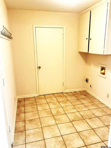 3713 Colgate Dr., Tyler, TX 75701