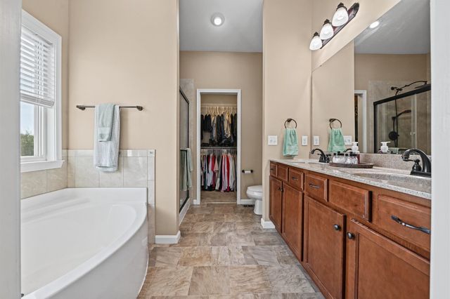 1963 Montpelier Drive, Hebron, KY 41048
