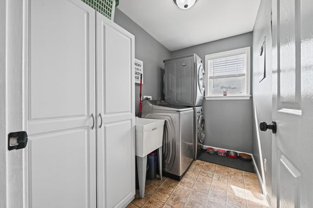 1963 Montpelier Drive, Hebron, KY 41048