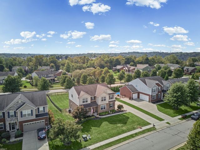 1963 Montpelier Drive, Hebron, KY 41048