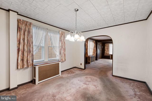 129 W LAUGHEAD AVE, Marcus Hook, PA 19061