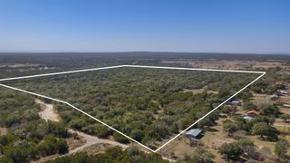401 Hilltop DR, Burnet, TX 78611