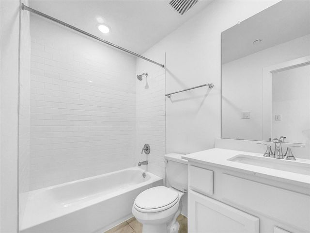 510 Rita Blanca Drive, Webster, TX 77598