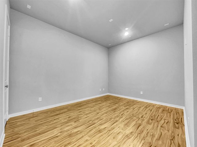 510 Rita Blanca Drive, Webster, TX 77598