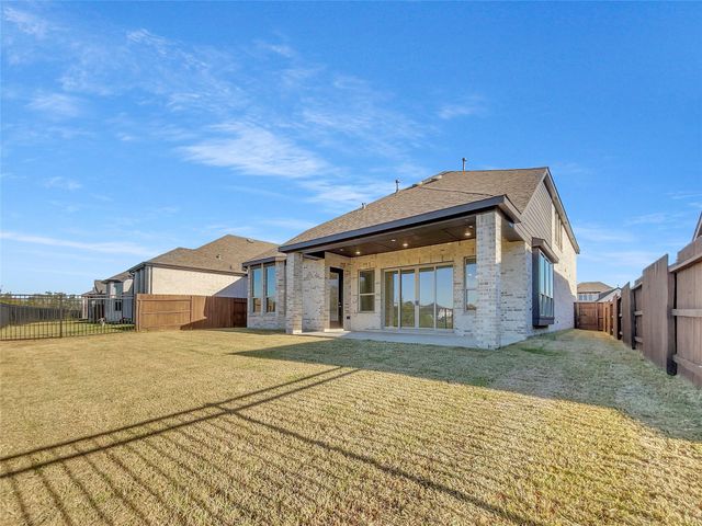 510 Rita Blanca Drive, Webster, TX 77598