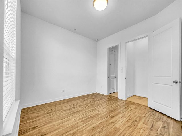 510 Rita Blanca Drive, Webster, TX 77598