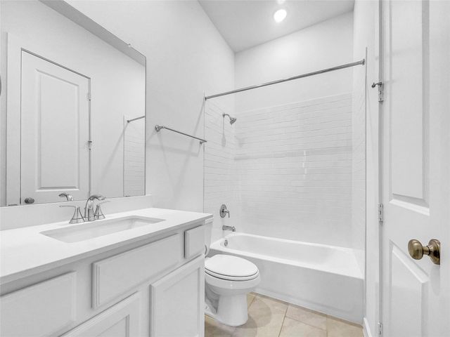 510 Rita Blanca Drive, Webster, TX 77598