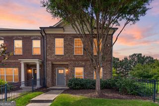 920 Westmoreland Circle NW, Atlanta, GA 30318