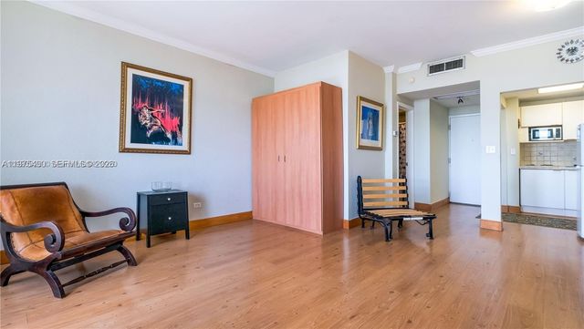 700 Biltmore Way 1008, Coral Gables, FL 33134