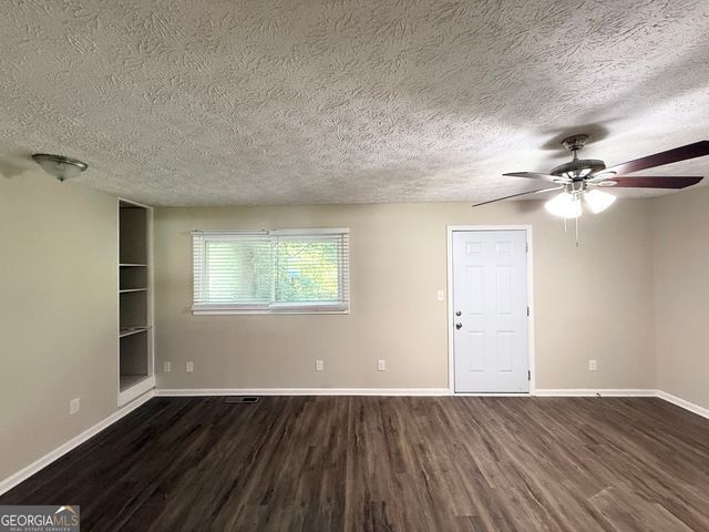 2792 Plantation Drive, Atlanta, GA 30344