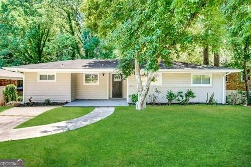 2792 Plantation Drive, Atlanta, GA 30344