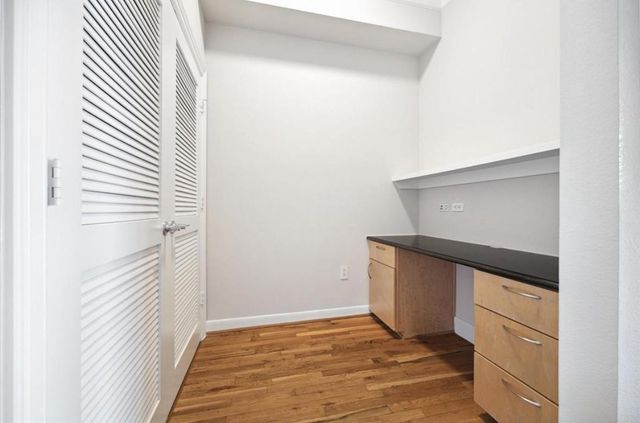 3333 Allen Parkway 1607, Houston, TX 77019