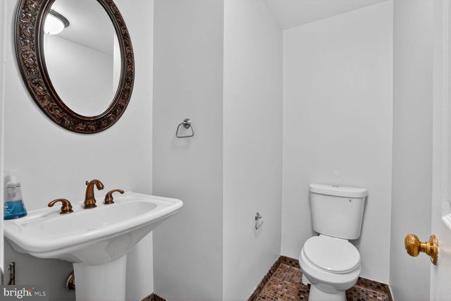 8408 MILLWOOD DR, Springfield, VA 22152