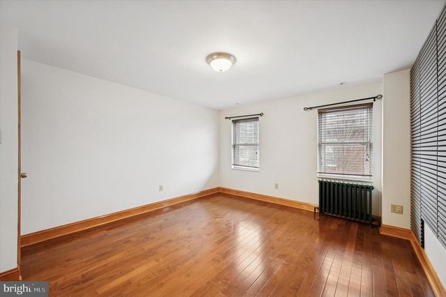 2443 OLIVE ST, Philadelphia, PA 19130