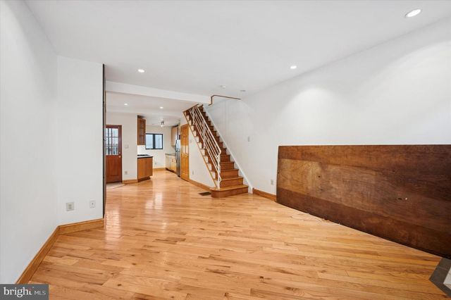 2443 OLIVE ST, Philadelphia, PA 19130