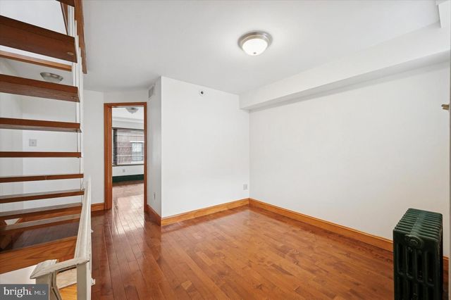 2443 OLIVE ST, Philadelphia, PA 19130