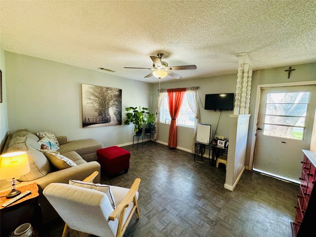 2640 Cypress Avenue, Dallas, TX 75227