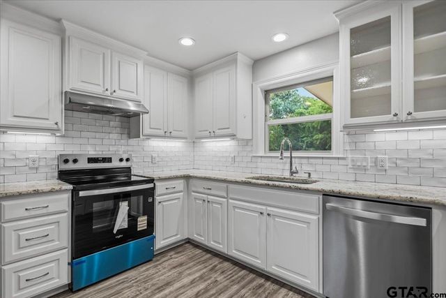 3416 Timberlane Drive, Tyler, TX 75701