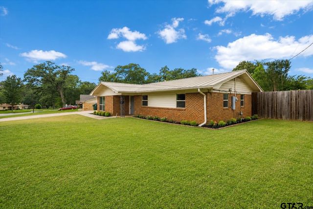 3416 Timberlane Drive, Tyler, TX 75701