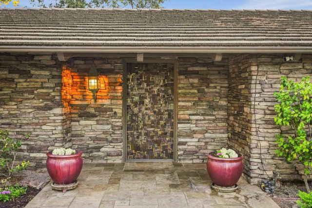 1954 Oak View Rd, Alpine, CA 91901