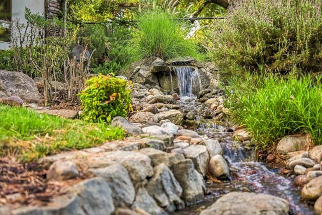 1954 Oak View Rd, Alpine, CA 91901