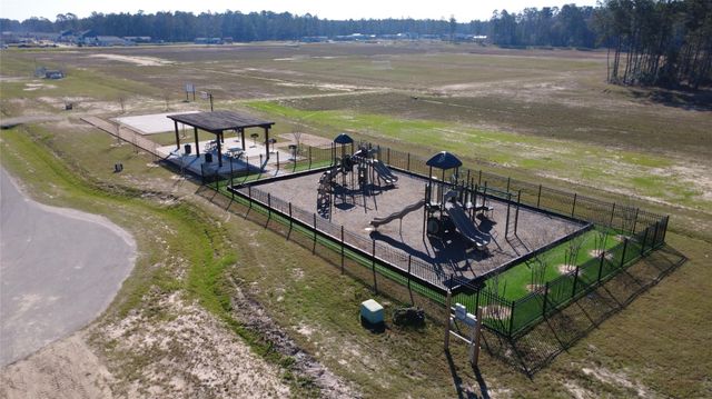 12016 Woodbrook Drive, Conroe, TX 77306