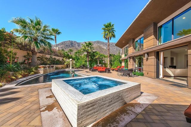 333 Lautner Lane, Palm Springs, CA 92264