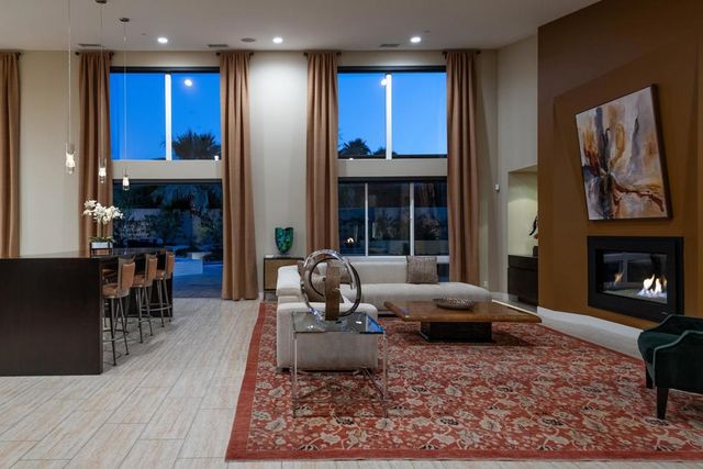 333 Lautner Lane, Palm Springs, CA 92264