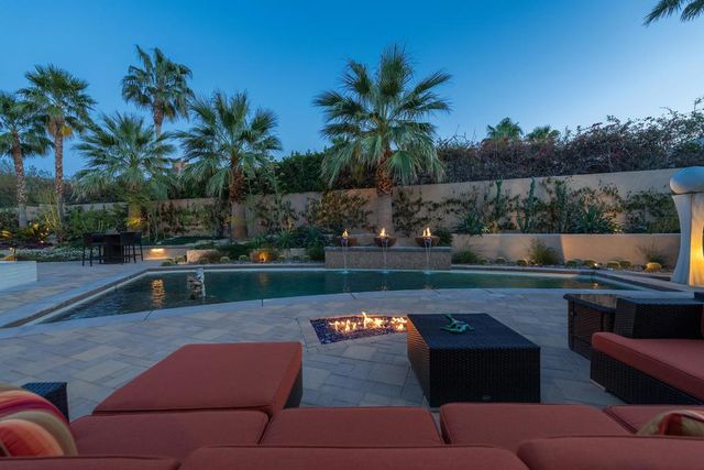 333 Lautner Lane, Palm Springs, CA 92264