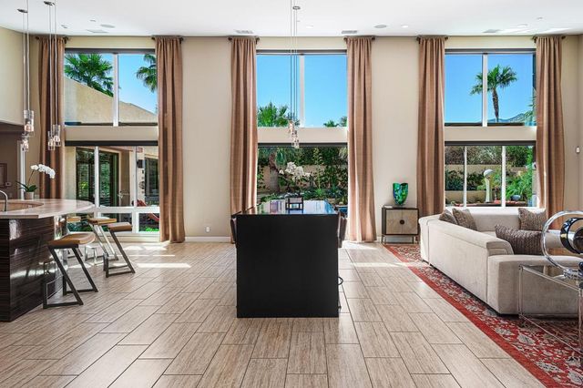 333 Lautner Lane, Palm Springs, CA 92264