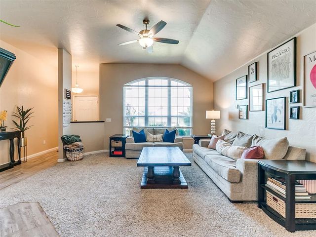1113 Caracara Drive, Norman, OK 73072