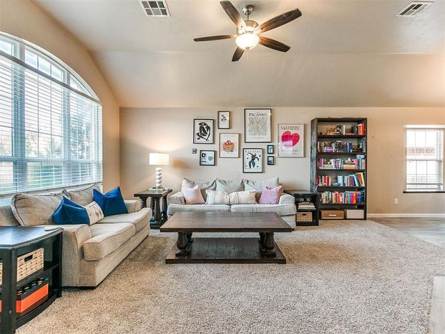 1113 Caracara Drive, Norman, OK 73072