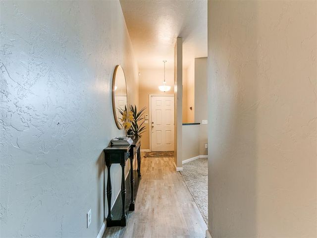 1113 Caracara Drive, Norman, OK 73072