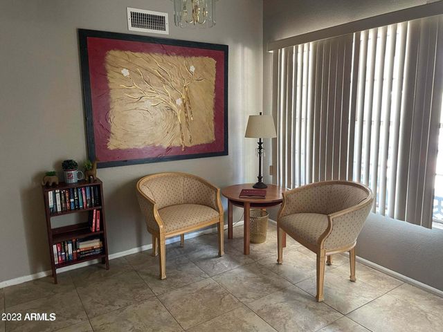 802 W PLATA Avenue, Mesa, AZ 85210