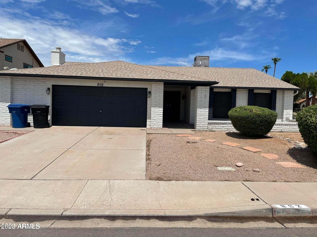 802 W PLATA Avenue, Mesa, AZ 85210
